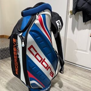 Men’s Golf Bag in Blue, White & Red